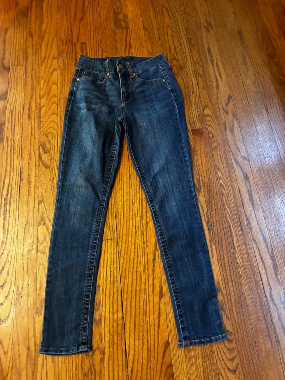 Seven7 Skinny Jeans Size 6